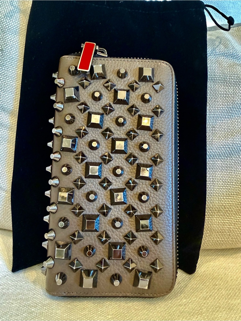 Christian Louboutin Panettone Spiked Leather Wallet NEW + COA - Picture 2 of 8